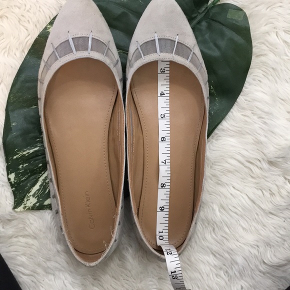 🌺HP🌺 CALVIN KLEIN slip on suede flat, size 10 - Picture 7 of 8